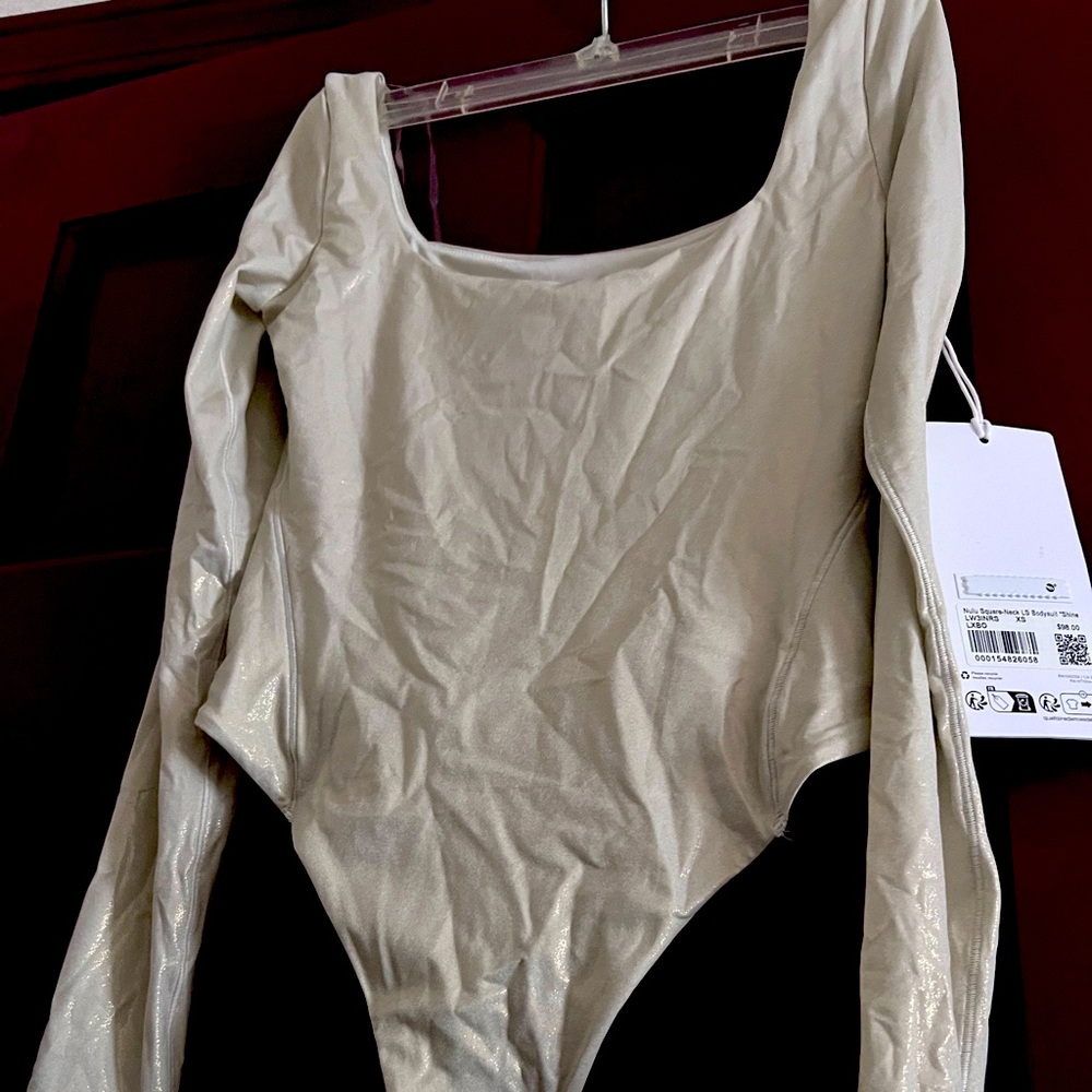 Lululemon Cream Long Sleeve